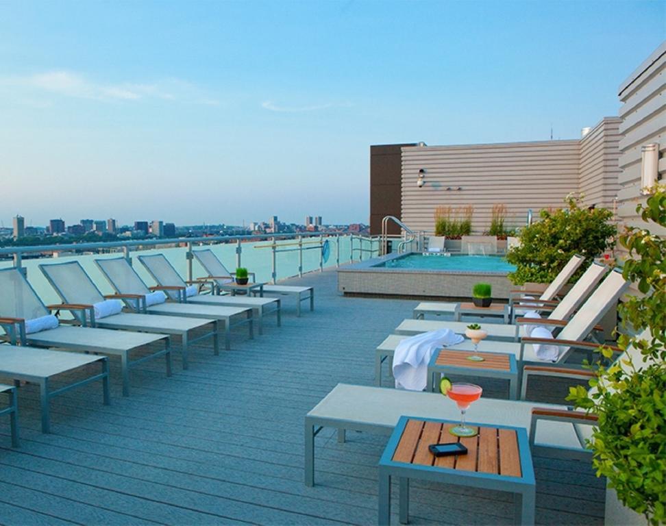 Global Luxury Suites At Kenmore Square Boston Ngoại thất bức ảnh